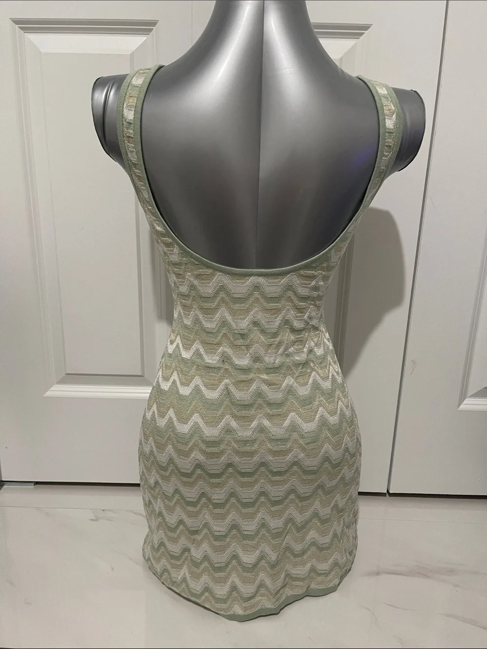 Authentic Devon Windsor Selena Metallic chevron mini dress size XS